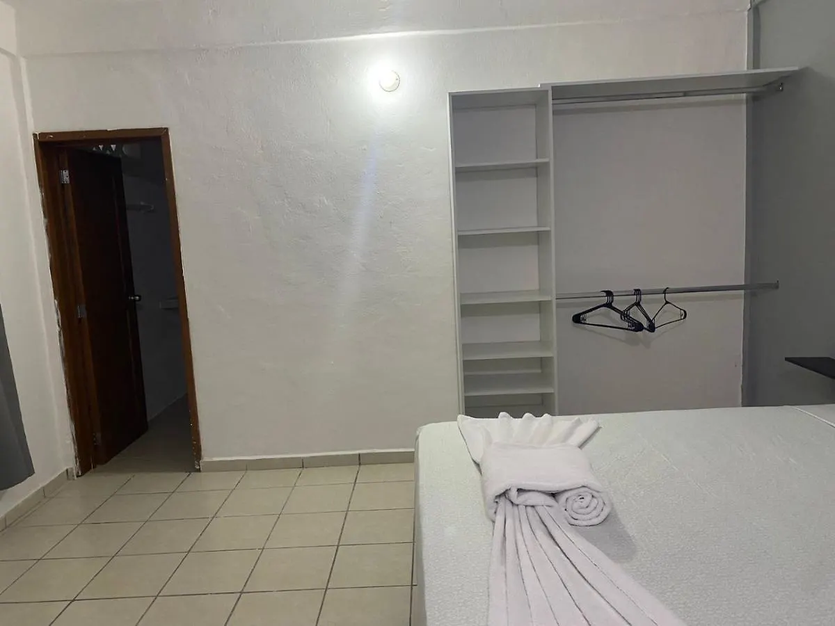 Kin Studios Playa Del Carmen Inn